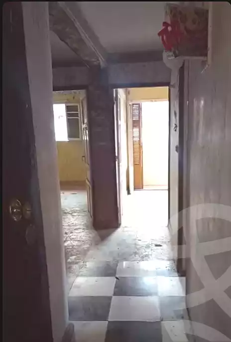 https://aqarmap.com.eg/ar/listing/7157250-for-sale-alexandria-el-asafra-shr-45
