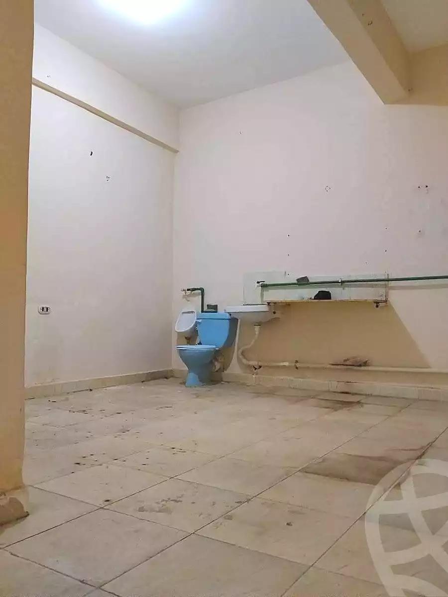 https://aqarmap.com.eg/ar/listing/7157281-for-rent-alexandria-al-agamy-el-hanouvel-al-haded-we-al-soulb-st