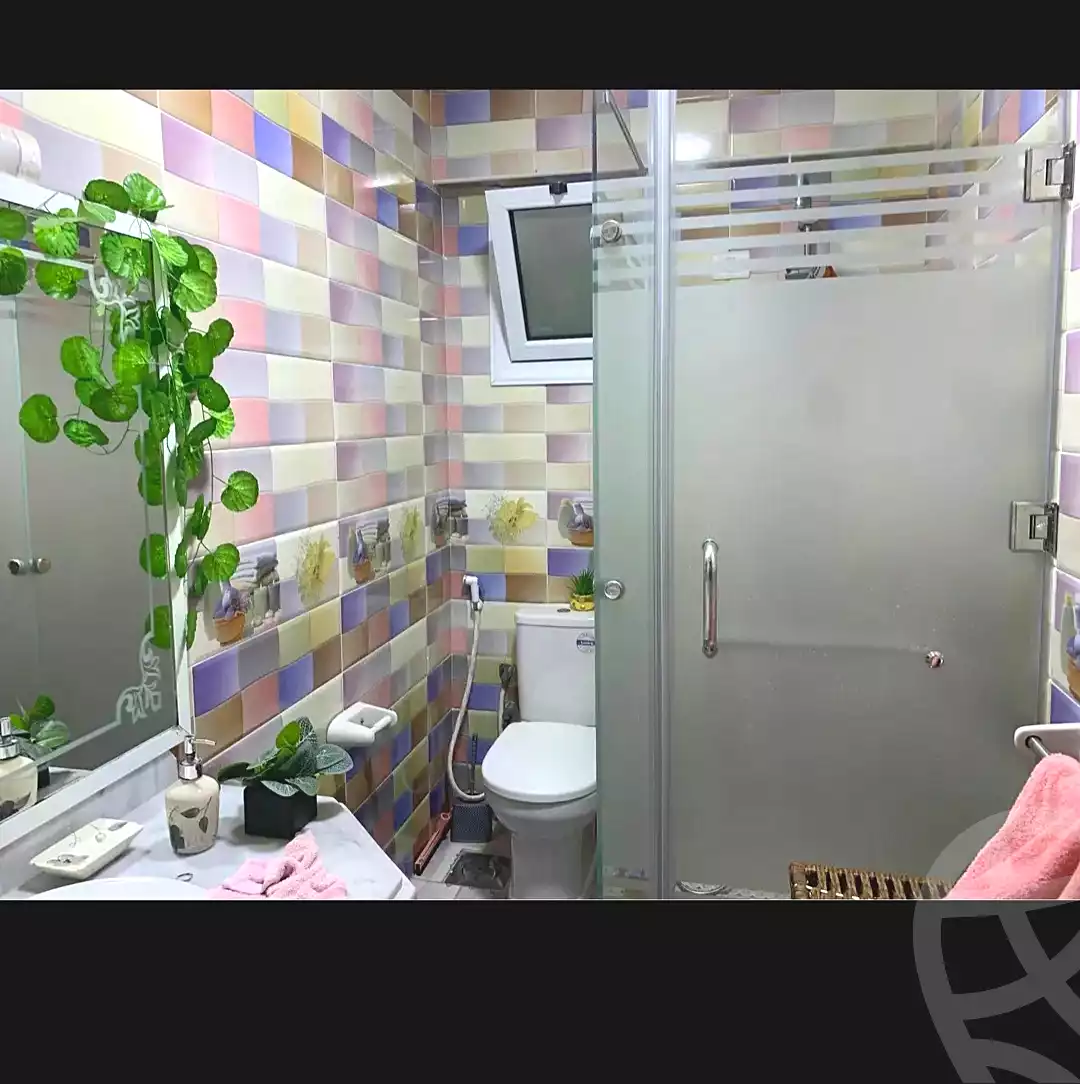 https://aqarmap.com.eg/ar/listing/7157283-for-sale-alexandria-el-asafra-l-sfr-bhry
