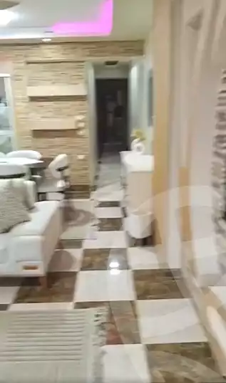 https://aqarmap.com.eg/ar/listing/7157380-for-sale-cairo-ain-shams-ain-shams-el-sharkia-el-zahraa-st