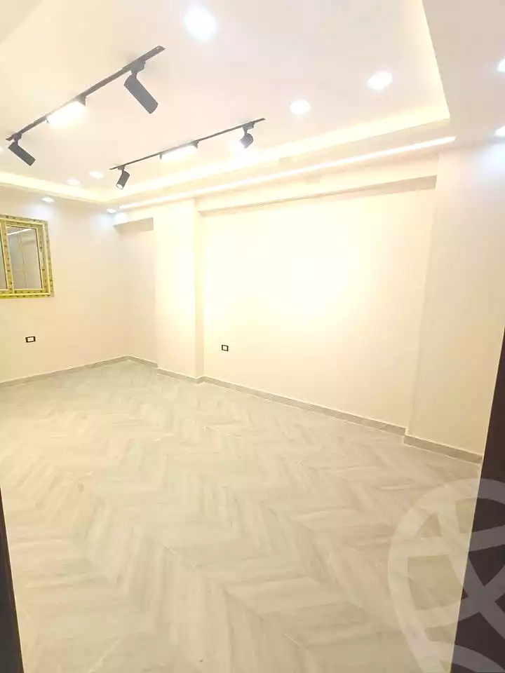 https://aqarmap.com.eg/en/listing/7157579-for-sale-alexandria-al-agamy-lbytsh-bianchiii