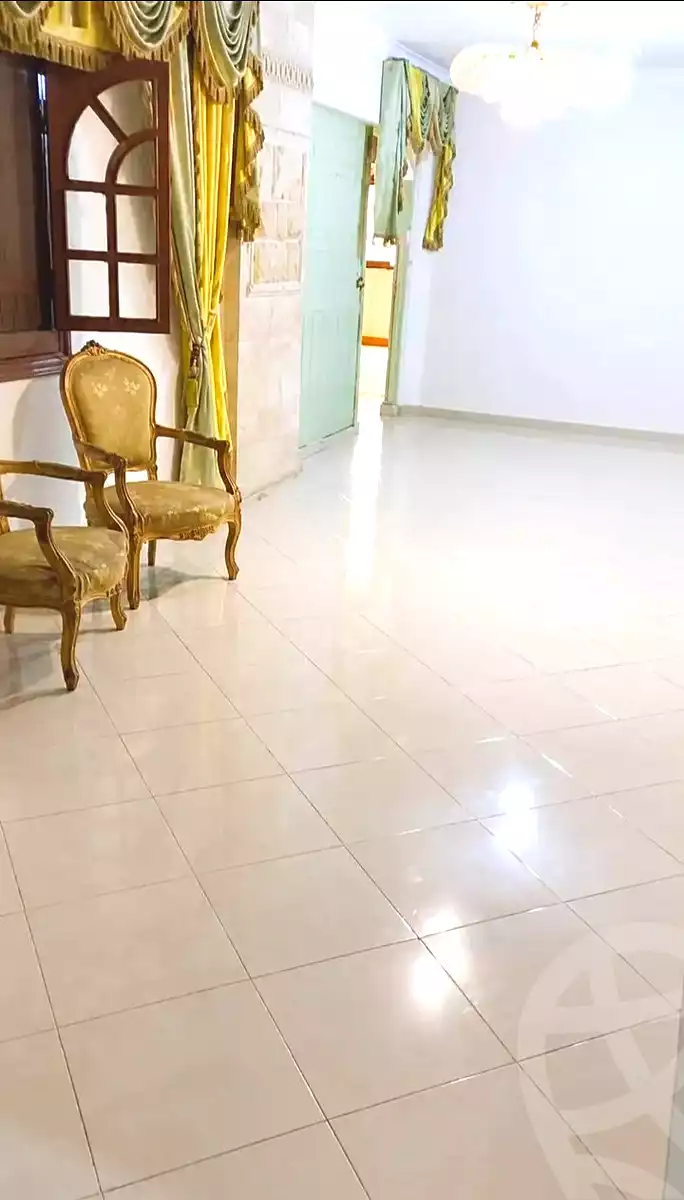 https://aqarmap.com.eg/ar/listing/7157622-for-rent-alexandria-ganaklis