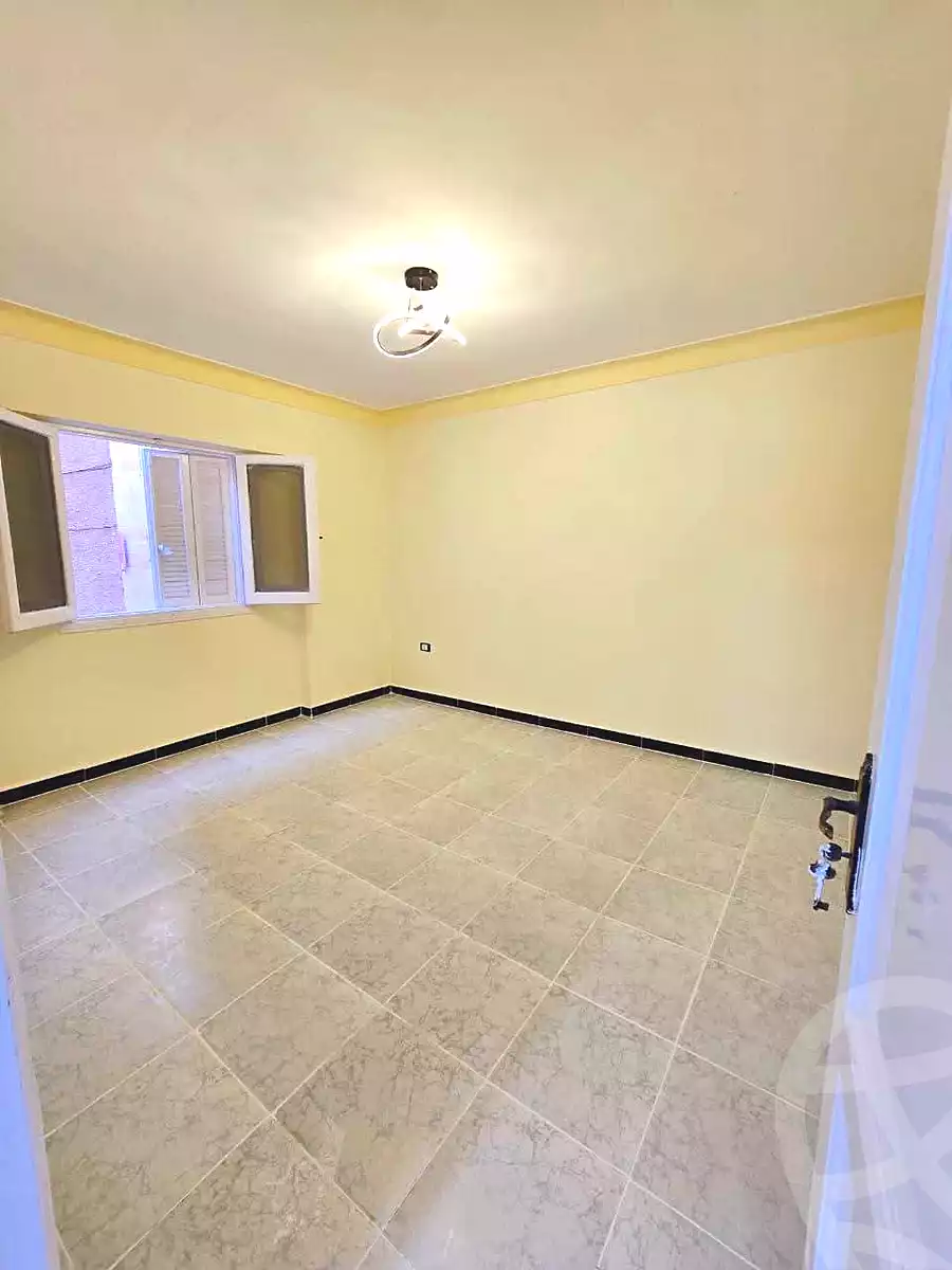https://aqarmap.com.eg/ar/listing/7157699-for-sale-alexandria-al-agamy-shataa-el-nakheel