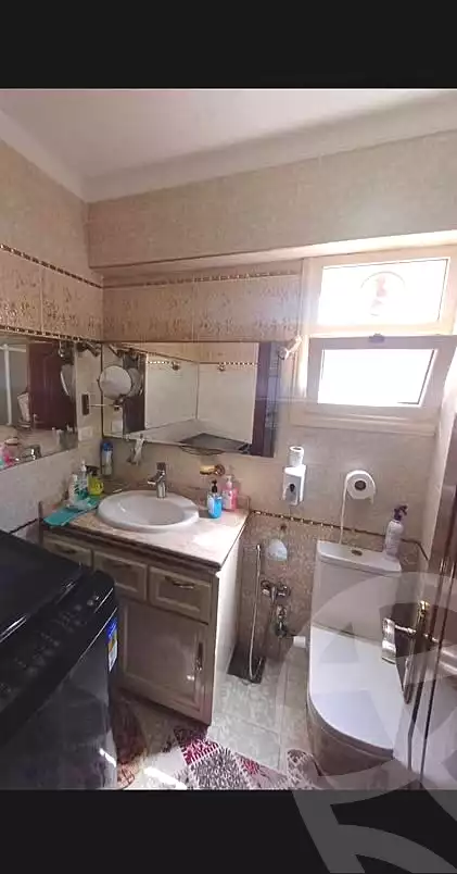https://aqarmap.com.eg/ar/listing/7157720-for-sale-alexandria-el-chatby-omar-lotfy-st