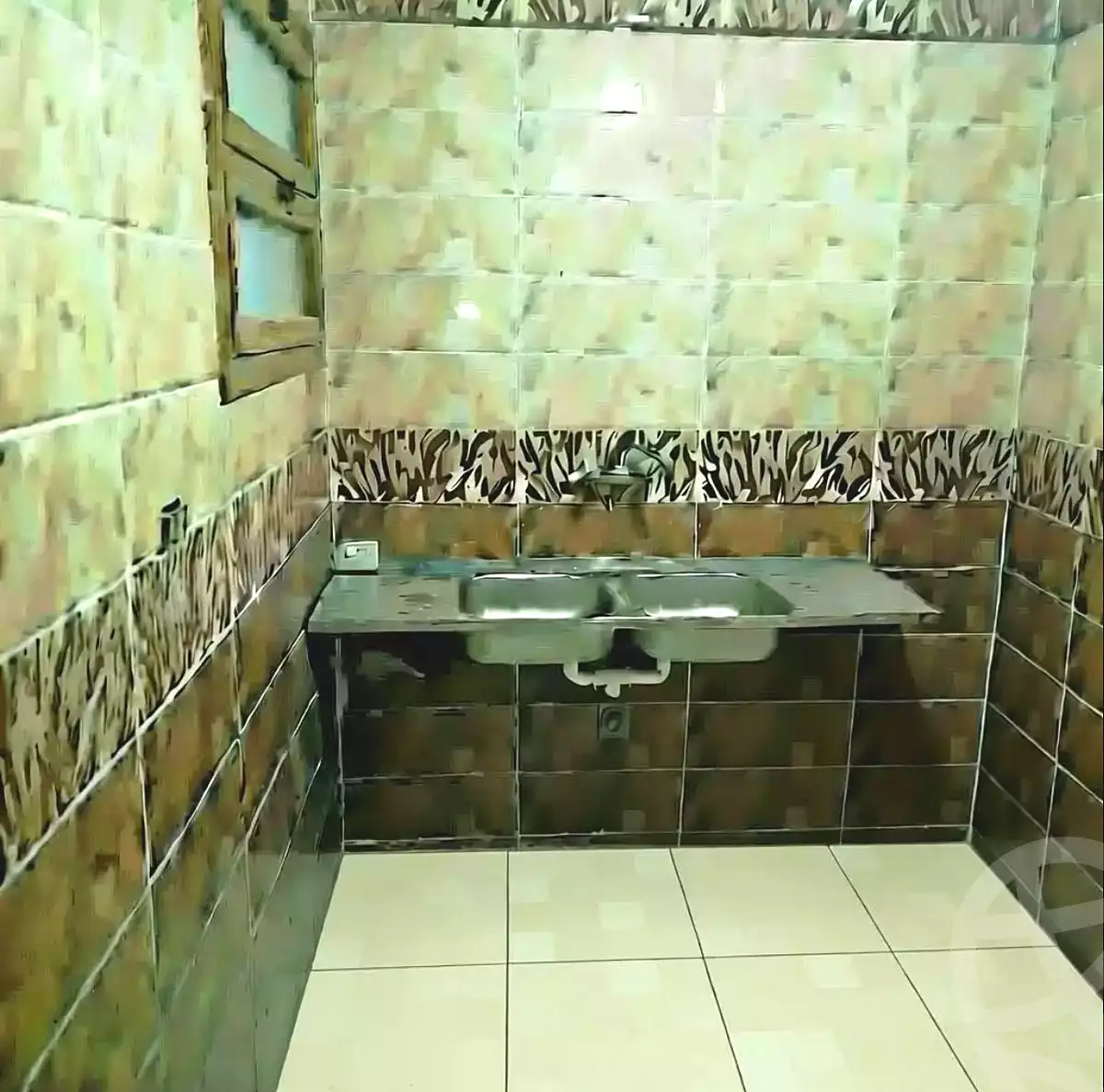 https://aqarmap.com.eg/en/listing/7157734-for-sale-alexandria-al-agamy-lbytsh-shahr-al-assal-st