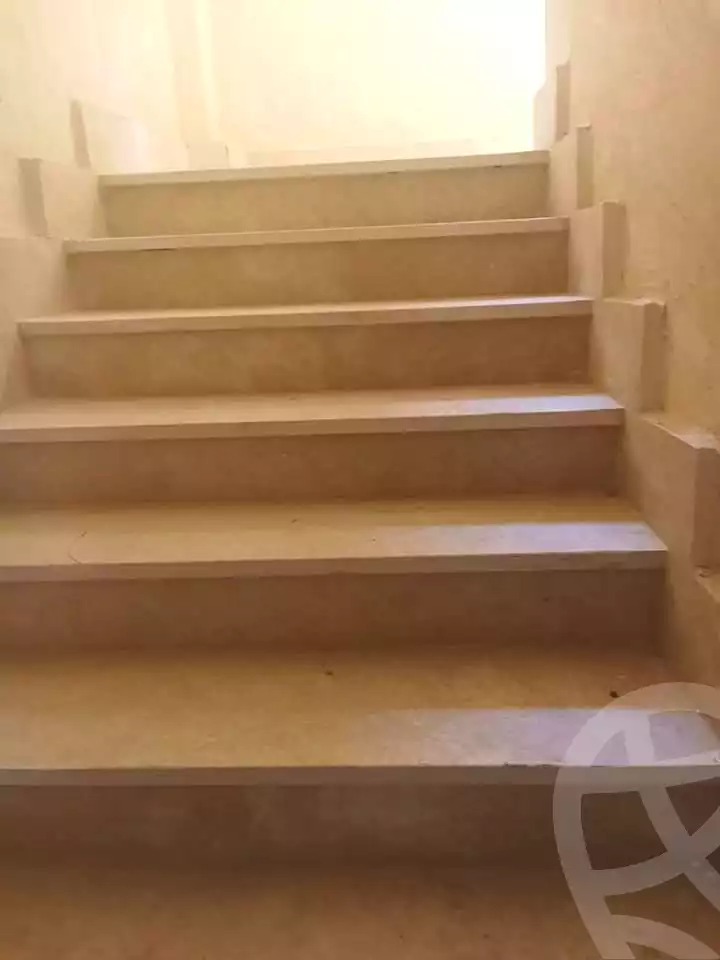 https://aqarmap.com.eg/ar/listing/7157776-for-sale-alexandria-al-agamy-lbytsh-shahr-al-assal-st