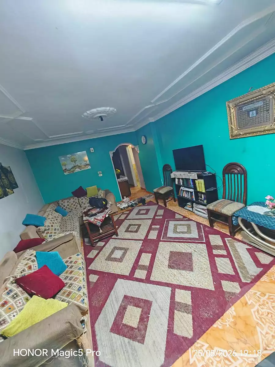 https://aqarmap.com.eg/ar/listing/7157997-for-sale-cairo-helwan-helwan-el-sharkeya-borhan-st