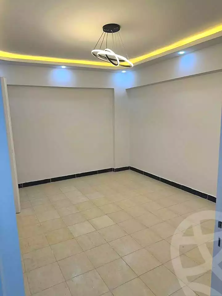 https://aqarmap.com.eg/en/listing/7158093-for-sale-alexandria-al-agamy-el-hanouvel-radwan-st