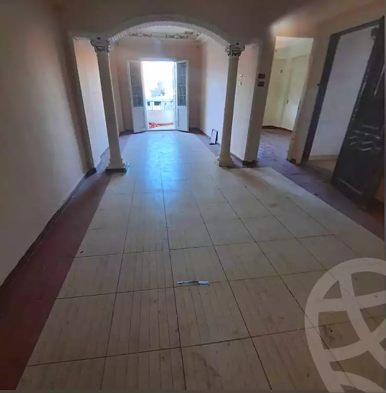 https://aqarmap.com.eg/ar/listing/7158118-for-sale-alexandria-al-agamy-el-hanouvel-al-asdakaa-st