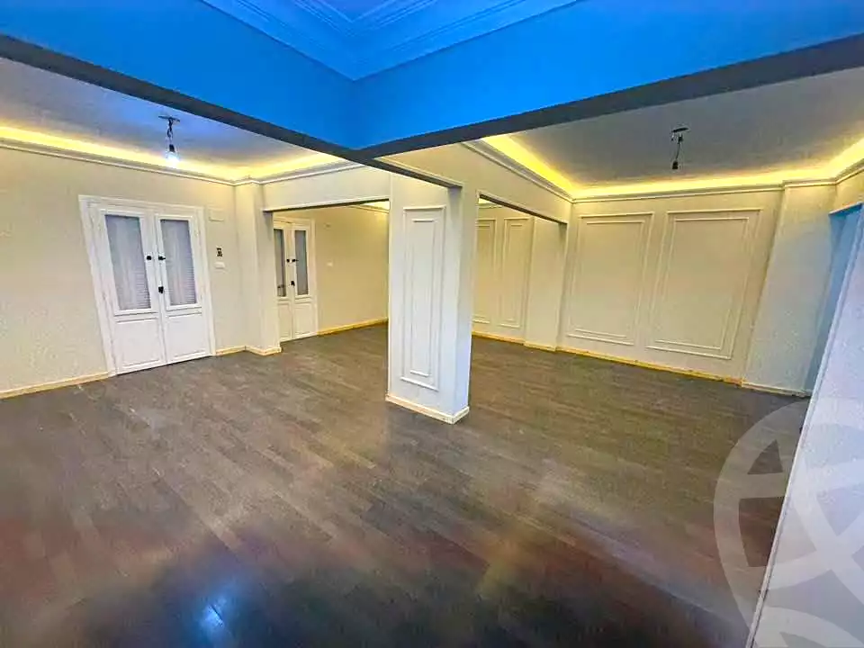https://aqarmap.com.eg/en/listing/7158161-for-sale-cairo-helwan-helwan-el-sharkeya-khesro-basha-st
