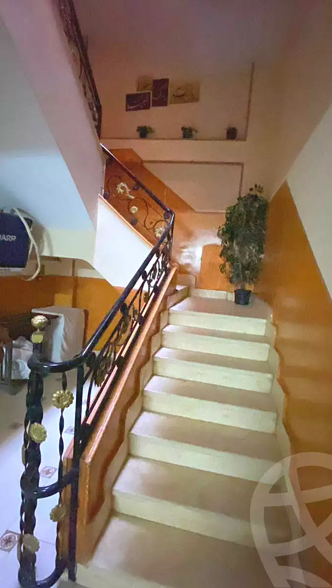 https://aqarmap.com.eg/ar/listing/7158213-for-sale-cairo-helwan-hadayek-helwan-nile-corniche-st