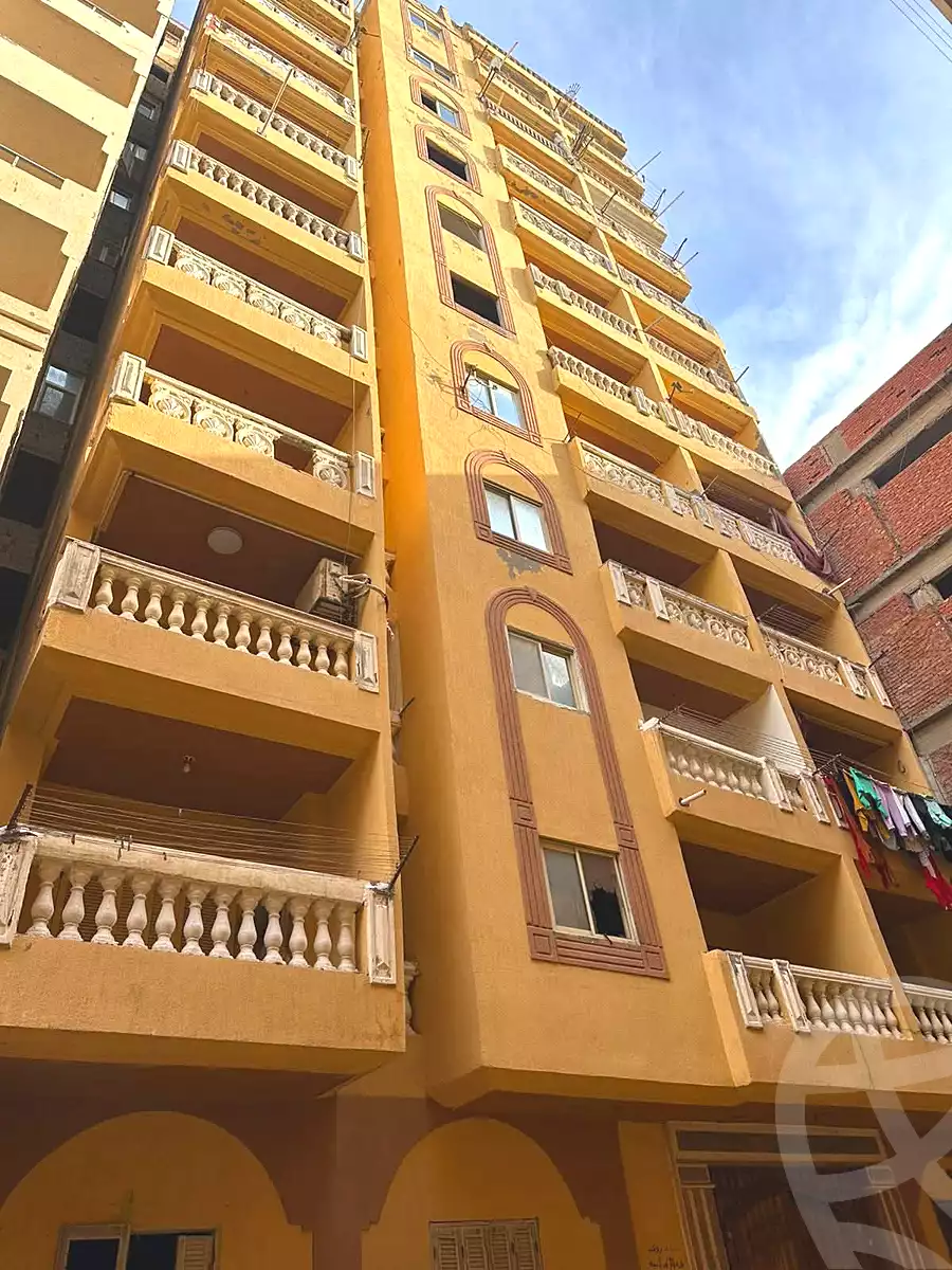 https://aqarmap.com.eg/ar/listing/7158429-for-sale-alexandria-al-agamy-lbytsh-bianchiii