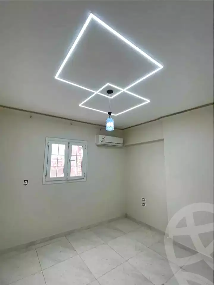 https://aqarmap.com.eg/ar/listing/7158491-for-sale-alexandria-el-asafra-shr-mlk-hfny