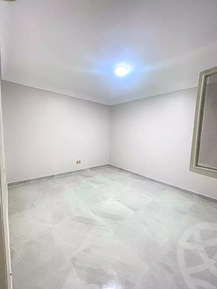 https://aqarmap.com.eg/ar/listing/7158571-for-sale-alexandria-el-asafra-l-sfr-bhry