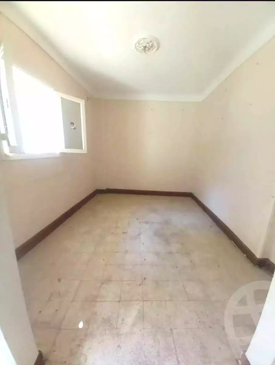 https://aqarmap.com.eg/ar/listing/7158878-for-sale-alexandria-el-asafra-l-sfr-qbly