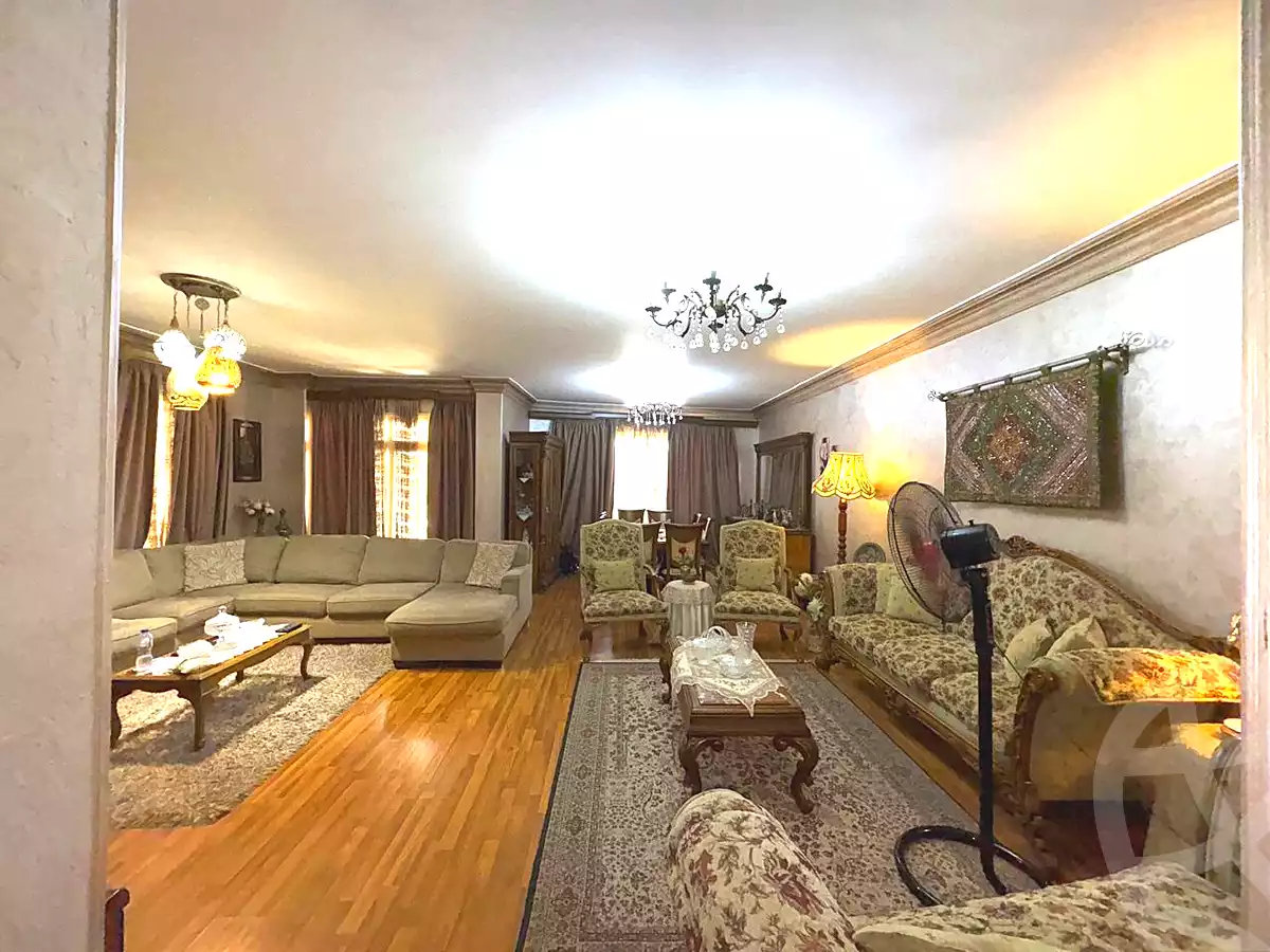 https://aqarmap.com.eg/ar/listing/7159167-for-sale-cairo-new-cairo-ganob-el-akadamiya-south-academy-d-abbas-mahmoud-el-akad-st