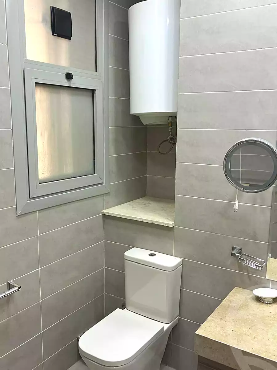 https://aqarmap.com.eg/ar/listing/7159182-for-sale-cairo-new-cairo-compounds-kmbwnd-fyldj-jyt-blm-hylz