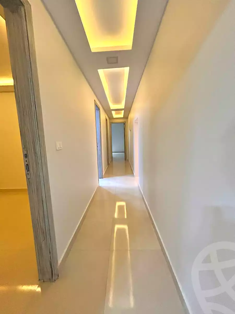 https://aqarmap.com.eg/ar/listing/7159338-for-rent-cairo-new-cairo-ganob-el-akadamiya-south-academy-h-amr-ibn-el-ass-st
