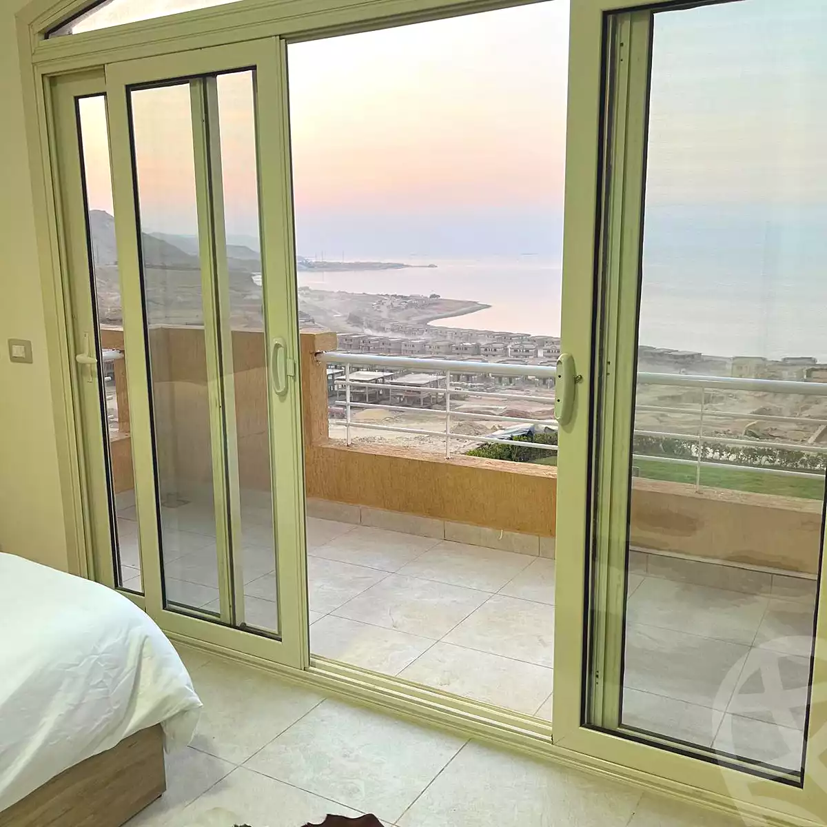 https://aqarmap.com.eg/ar/listing/7159344-for-rent-ain-elsokhna-resorts-telal-el-sokhna
