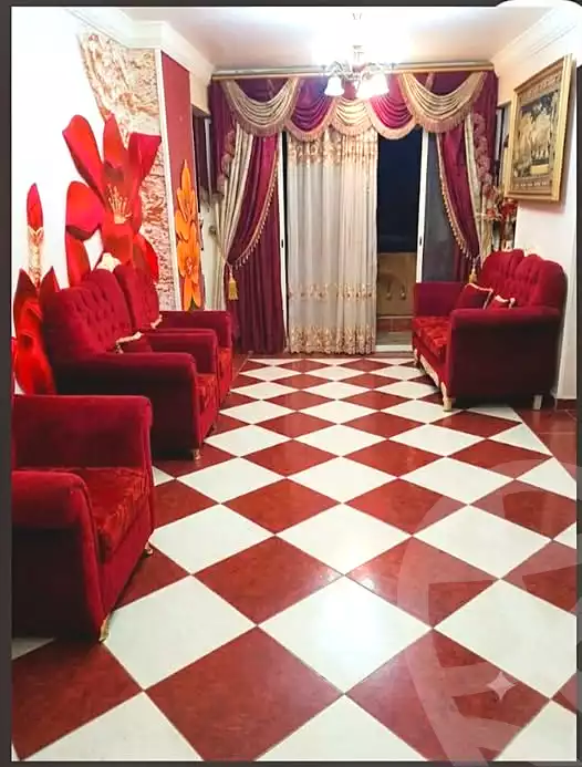 https://aqarmap.com.eg/ar/listing/7159418-for-sale-alexandria-el-asafra-shr-45
