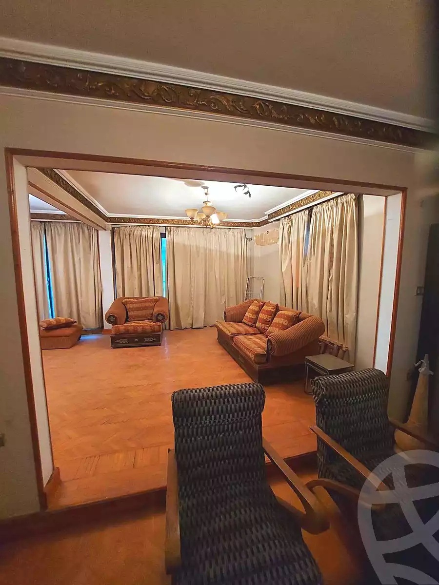 https://aqarmap.com.eg/en/listing/7159442-for-sale-cairo-helwan-helwan-el-sharkeya-borhan-st