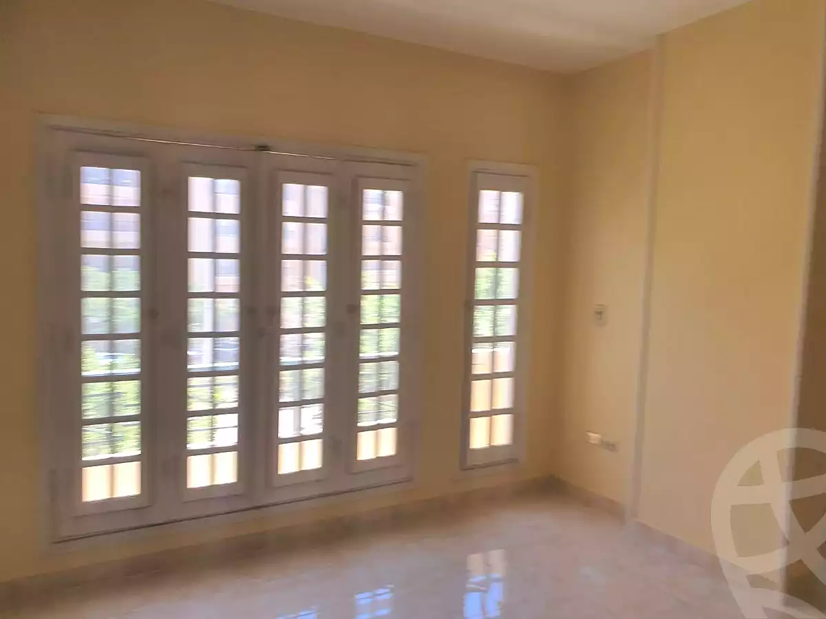 https://aqarmap.com.eg/ar/listing/7159567-for-rent-cairo-6th-of-october-el-ahyaa-neighborhood-8th-el-tahrir-rd