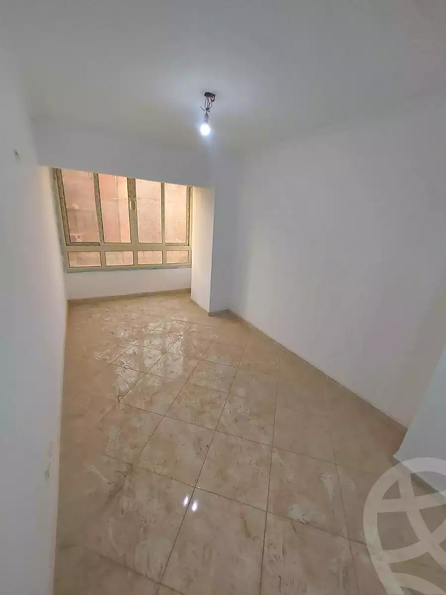 https://aqarmap.com.eg/ar/listing/7159628-for-sale-cairo-helwan-helwan-el-sharkeya-ismael-kamel-st