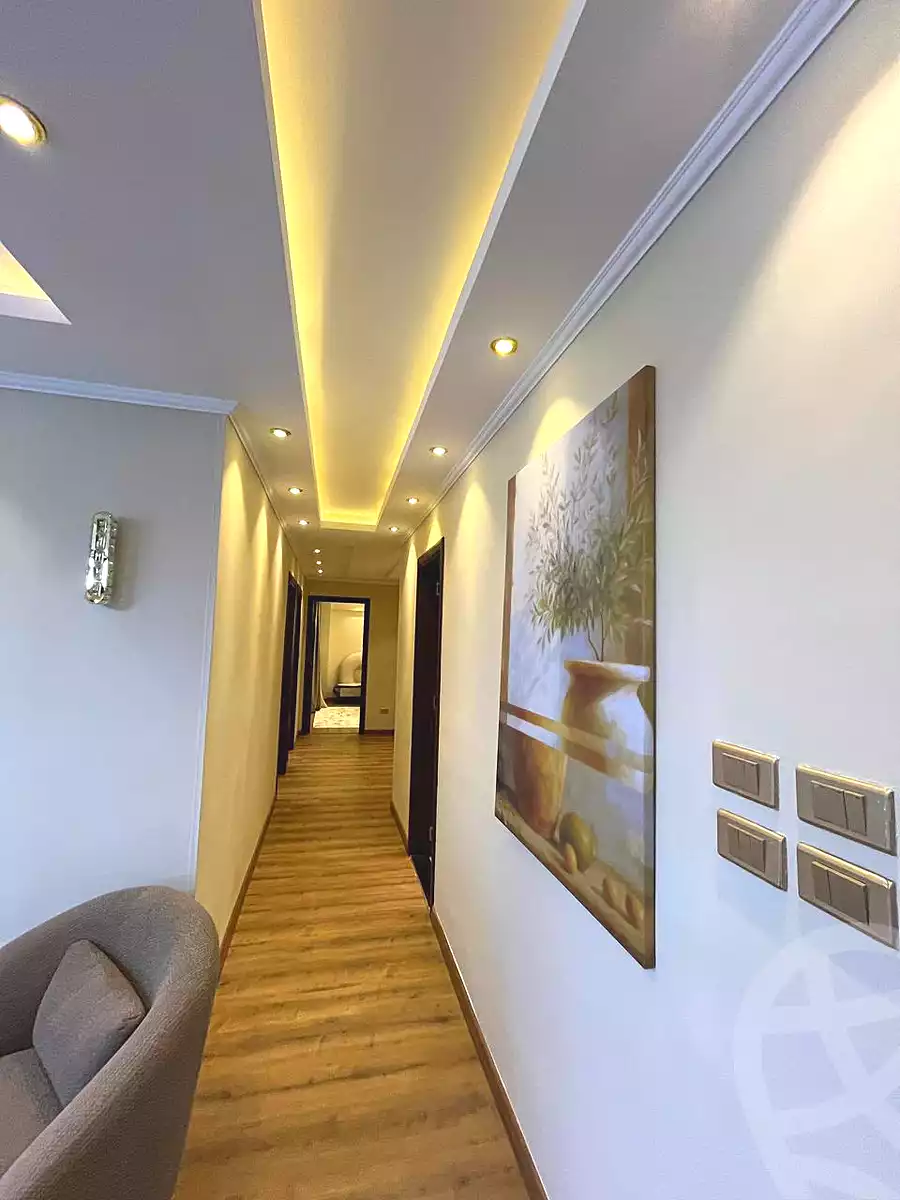 https://aqarmap.com.eg/ar/listing/7159608-for-sale-cairo-new-cairo-compounds-mwrd-fq-llttwyr