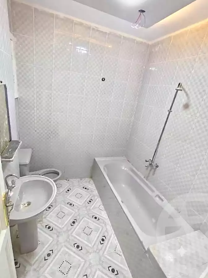 https://aqarmap.com.eg/en/listing/7159702-for-sale-alexandria-al-agamy-el-hanouvel-al-haded-we-al-soulb-st