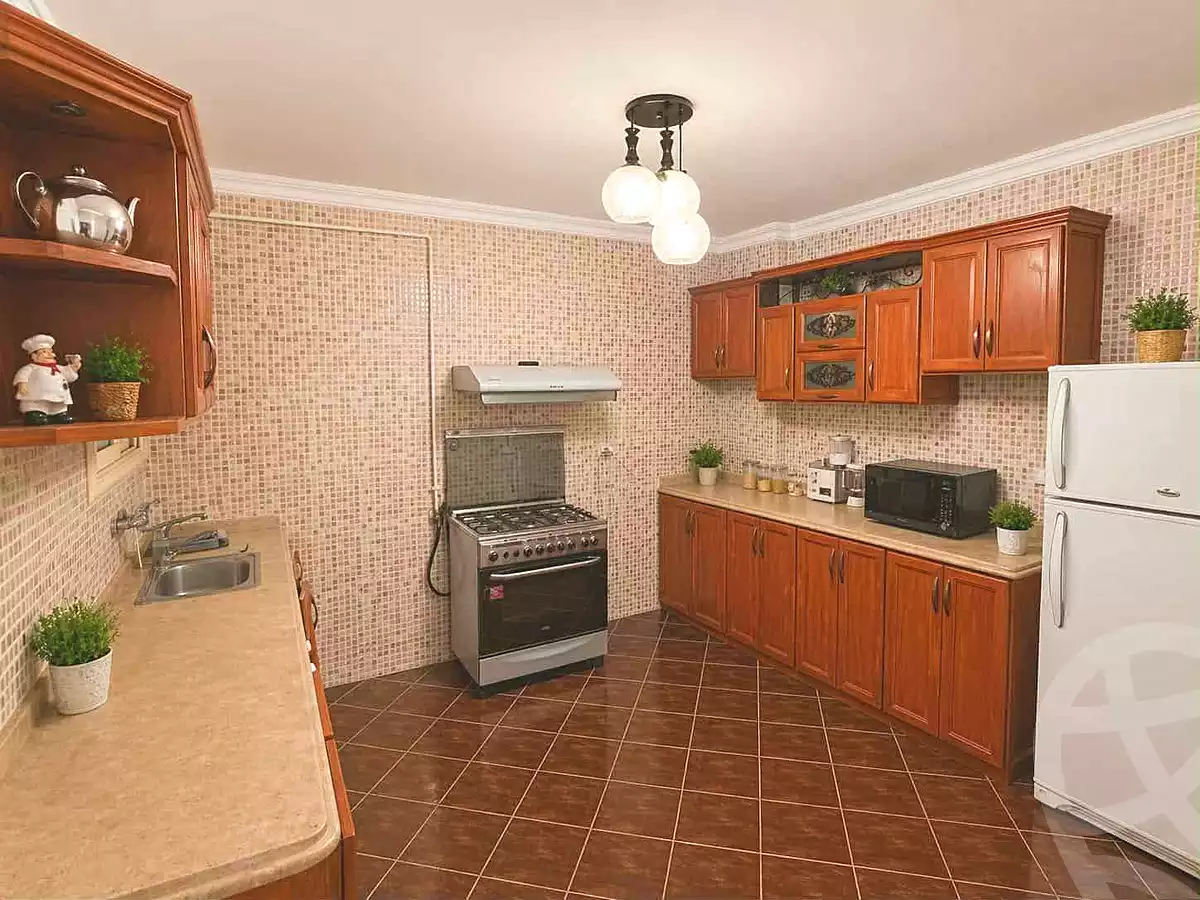 https://aqarmap.com.eg/ar/listing/7159807-for-rent-alexandria-el-montazah