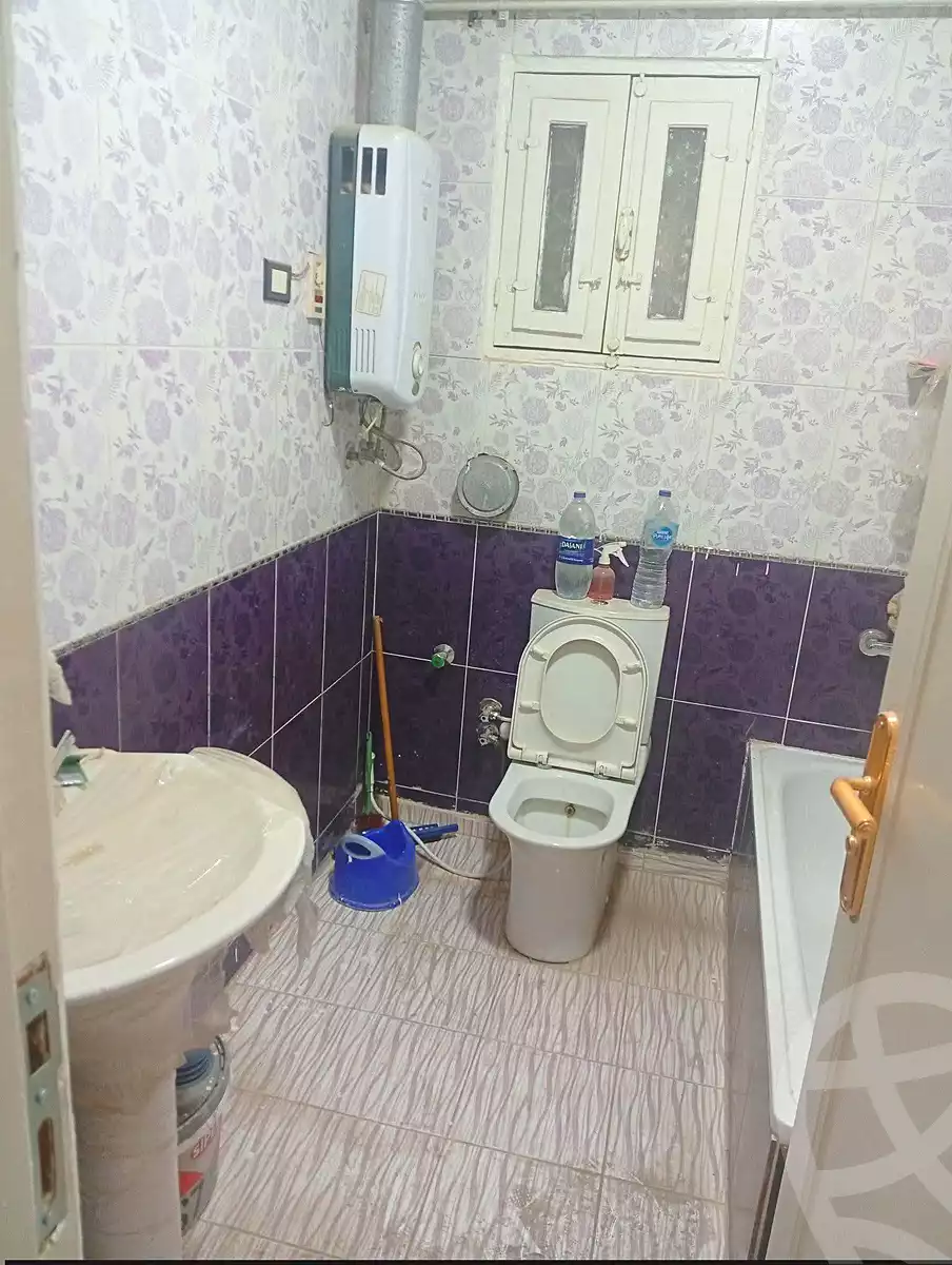 https://aqarmap.com.eg/en/listing/7160047-for-sale-cairo-helwan-helwan-el-sharkeya-zaki-hawas-st