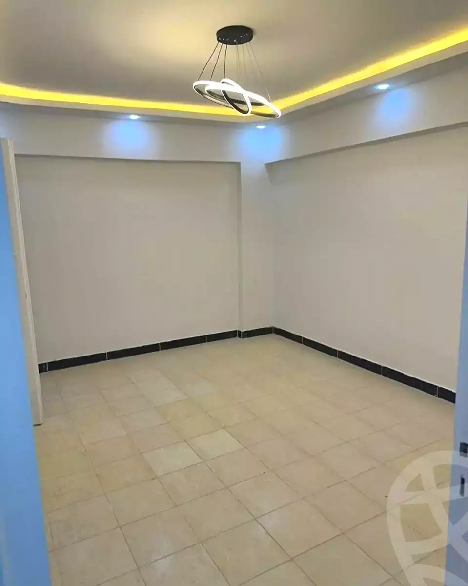 https://aqarmap.com.eg/ar/listing/7160138-for-sale-alexandria-al-agamy-el-hanouvel-radwan-st