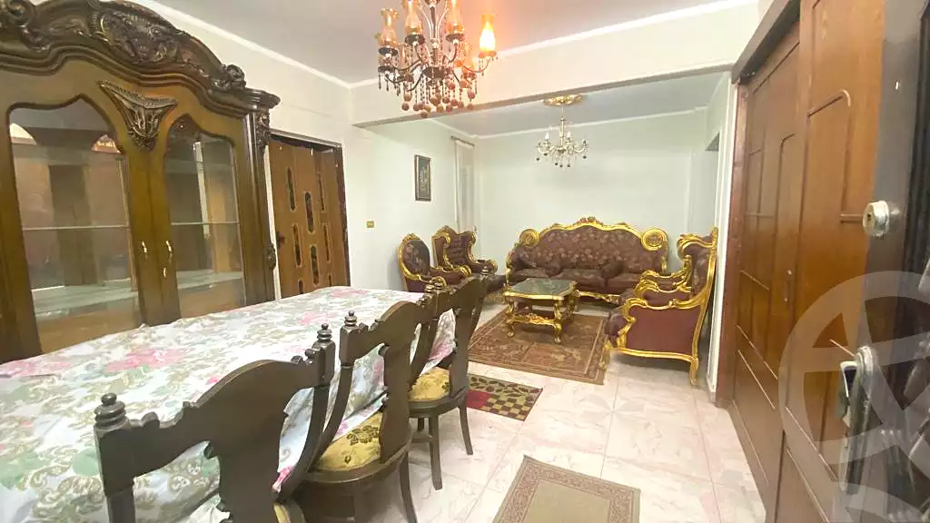 https://aqarmap.com.eg/ar/listing/7160213-for-sale-cairo-el-zaytun-lzytwn-lshrqy-toman-bai-st