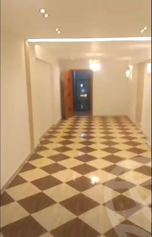 https://aqarmap.com.eg/ar/listing/7160599-for-sale-alexandria-miami-khld-bn-lwlyd