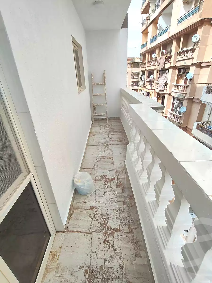https://aqarmap.com.eg/ar/listing/7160624-for-sale-alexandria-sydy-bshr-sydy-bshr-bhry-khalil-hamada-st