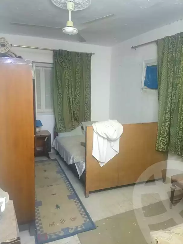 https://aqarmap.com.eg/ar/listing/7160704-for-sale-alexandria-al-agamy-bw-ywsf-redbekas-st