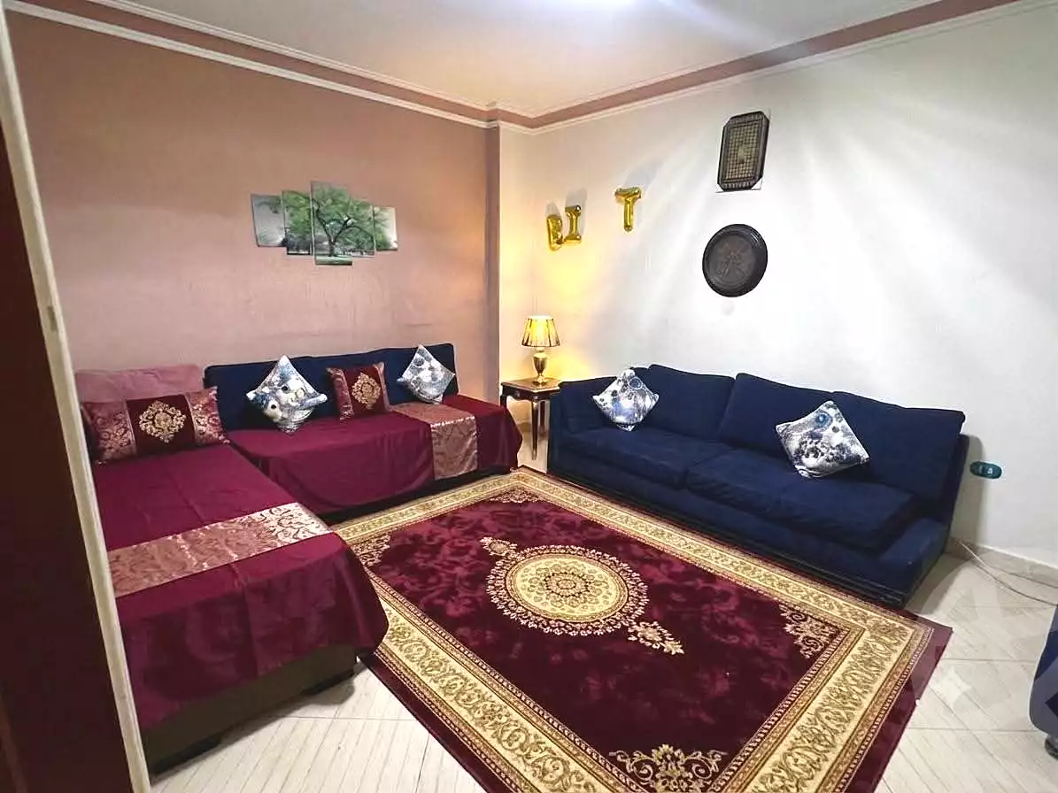 https://aqarmap.com.eg/en/listing/7160810-for-sale-cairo-el-haram-shareaa-el-talateny