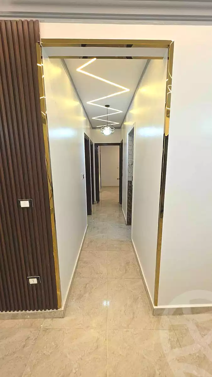 https://aqarmap.com.eg/ar/listing/7160923-for-sale-cairo-ain-shams-ahmed-esmat-st
