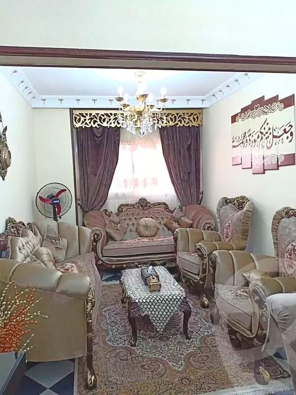 https://aqarmap.com.eg/ar/listing/7161167-for-sale-cairo-helwan-helwan-el-sharkeya-mostafa-safwat-st
