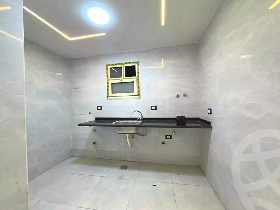 https://aqarmap.com.eg/ar/listing/7161172-for-sale-alexandria-miami-mahmoud-el-isawy-st