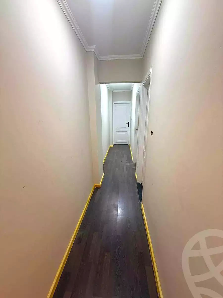 https://aqarmap.com.eg/ar/listing/7161494-for-sale-cairo-helwan-helwan-el-sharkeya-khesro-basha-st