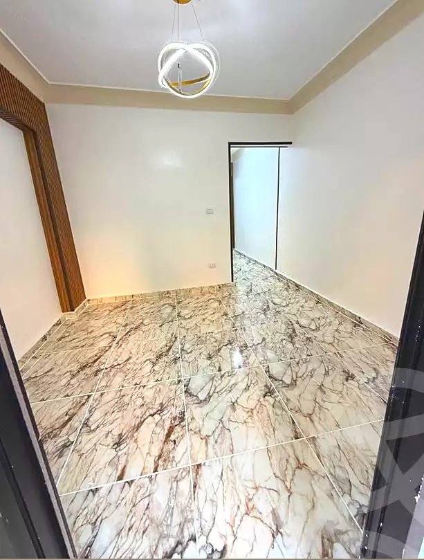 https://aqarmap.com.eg/ar/listing/7161505-for-sale-alexandria-al-agamy-shataa-el-nakheel