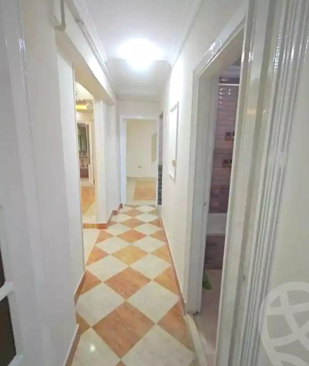 https://aqarmap.com.eg/en/listing/7161615-for-sale-alexandria-al-agamy-el-hanouvel-gabir-hafez-st