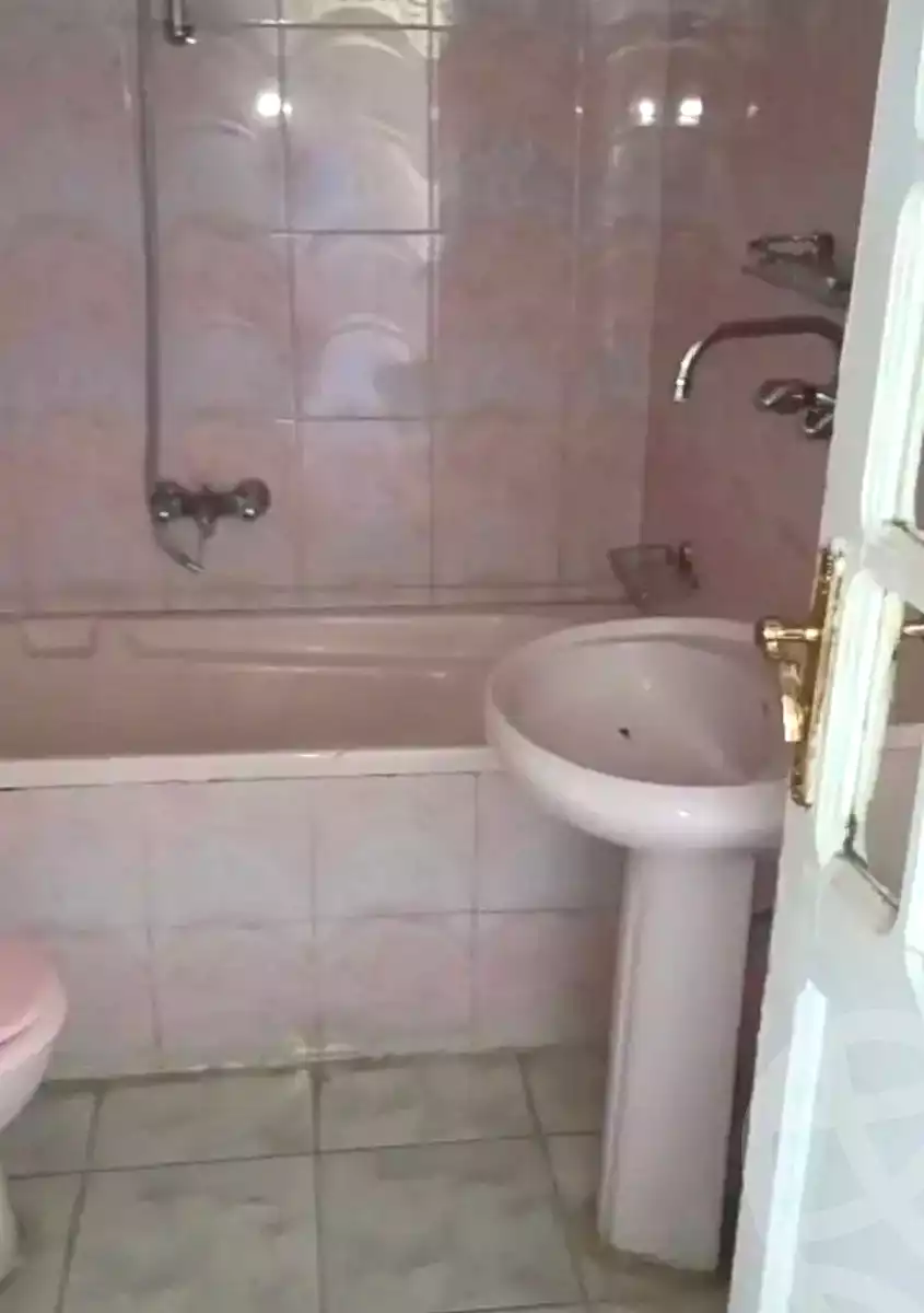 https://aqarmap.com.eg/en/listing/7161647-for-sale-alexandria-sydy-bshr-sydy-bshr-qbly-shr-ql-bsh