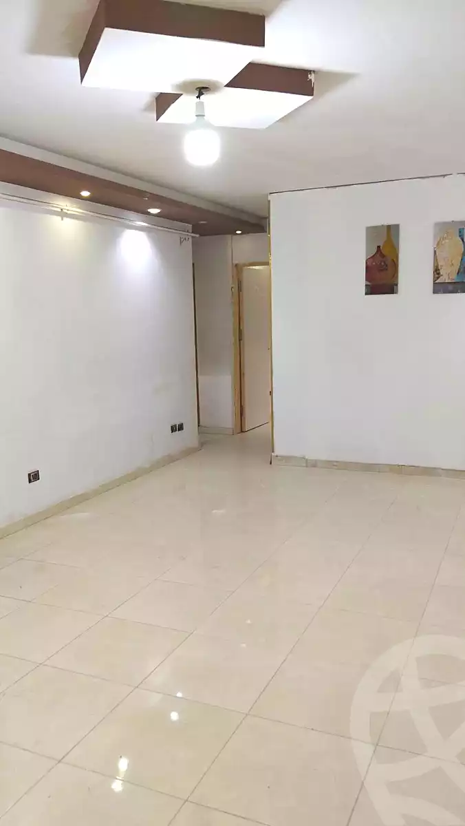 https://aqarmap.com.eg/ar/listing/7161658-for-rent-cairo-helwan-sherif-st