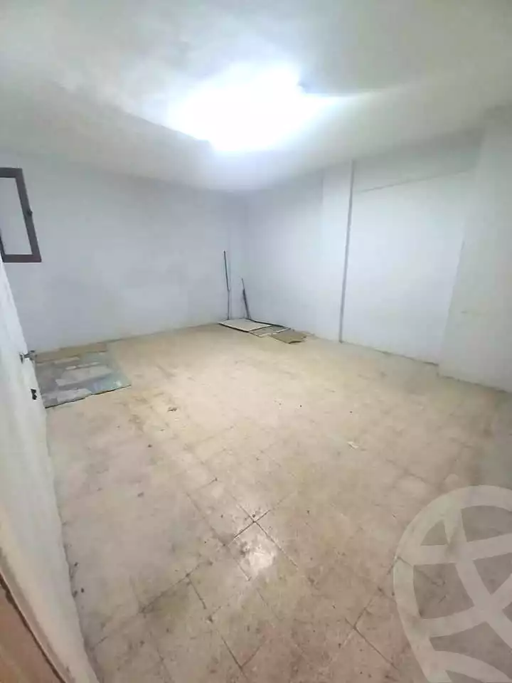 https://aqarmap.com.eg/ar/listing/7162059-for-sale-alexandria-el-asafra-l-sfr-qbly