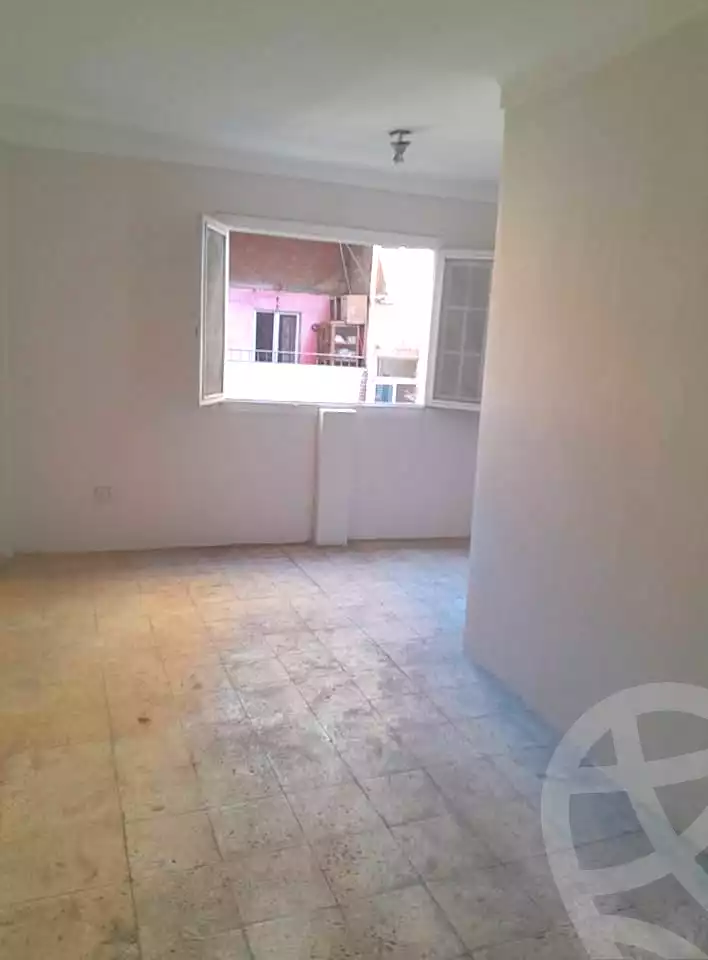 https://aqarmap.com.eg/en/listing/7162230-for-sale-alexandria-el-asafra-43744-st