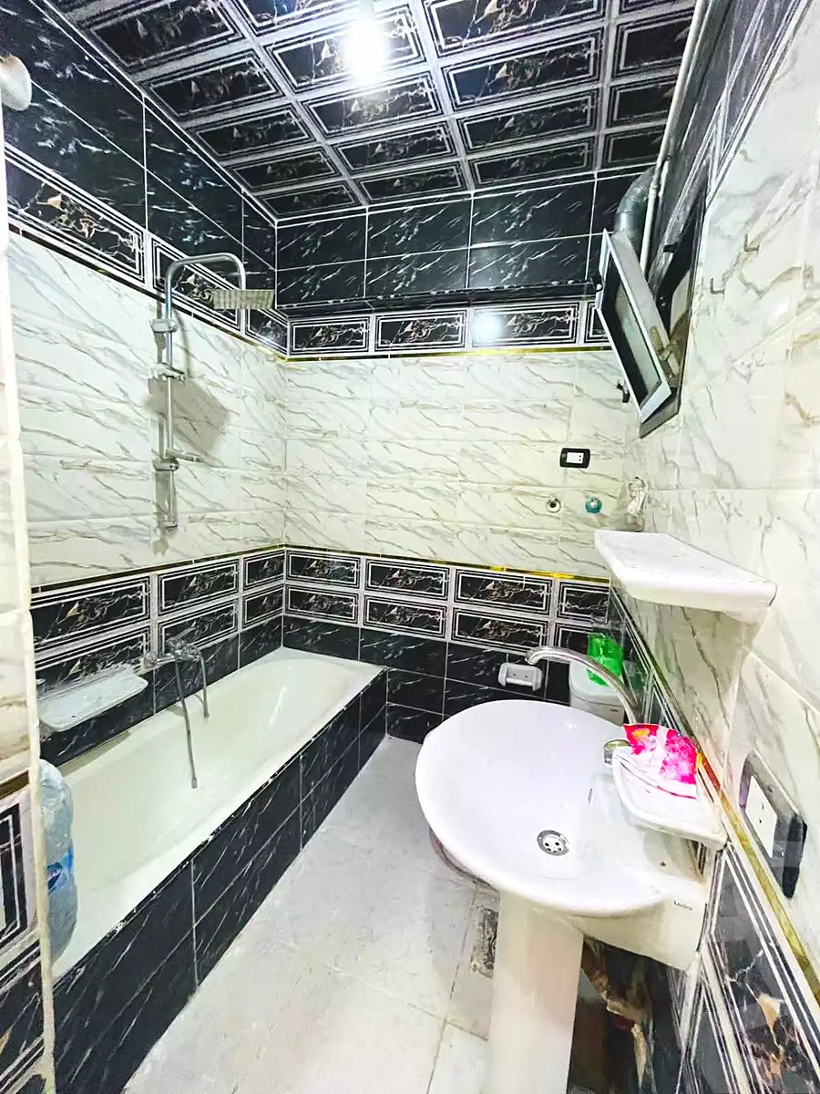 https://aqarmap.com.eg/en/listing/7162328-for-sale-alexandria-lsywf-el-falki