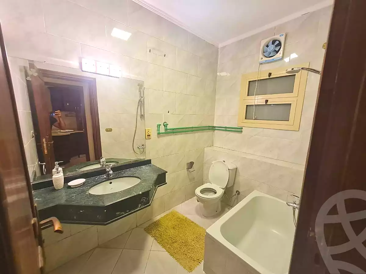 https://aqarmap.com.eg/ar/listing/7162913-for-rent-cairo-el-sheikh-zayed-city-compounds-hadayek-el-mohandiseen