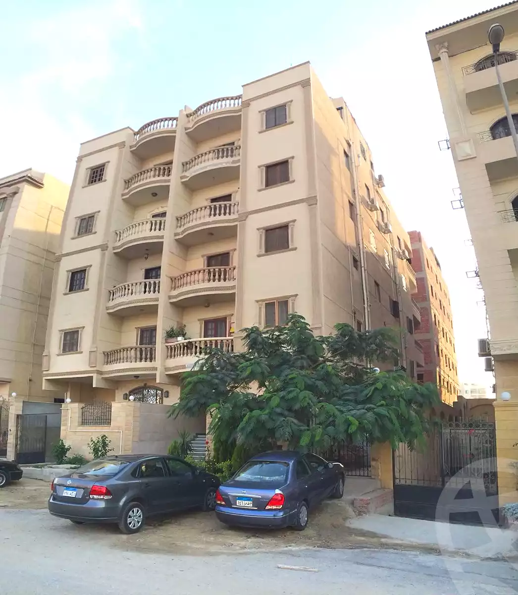 https://aqarmap.com.eg/ar/listing/7163069-for-sale-cairo-new-cairo-el-narges-el-narges-omarat-street-79